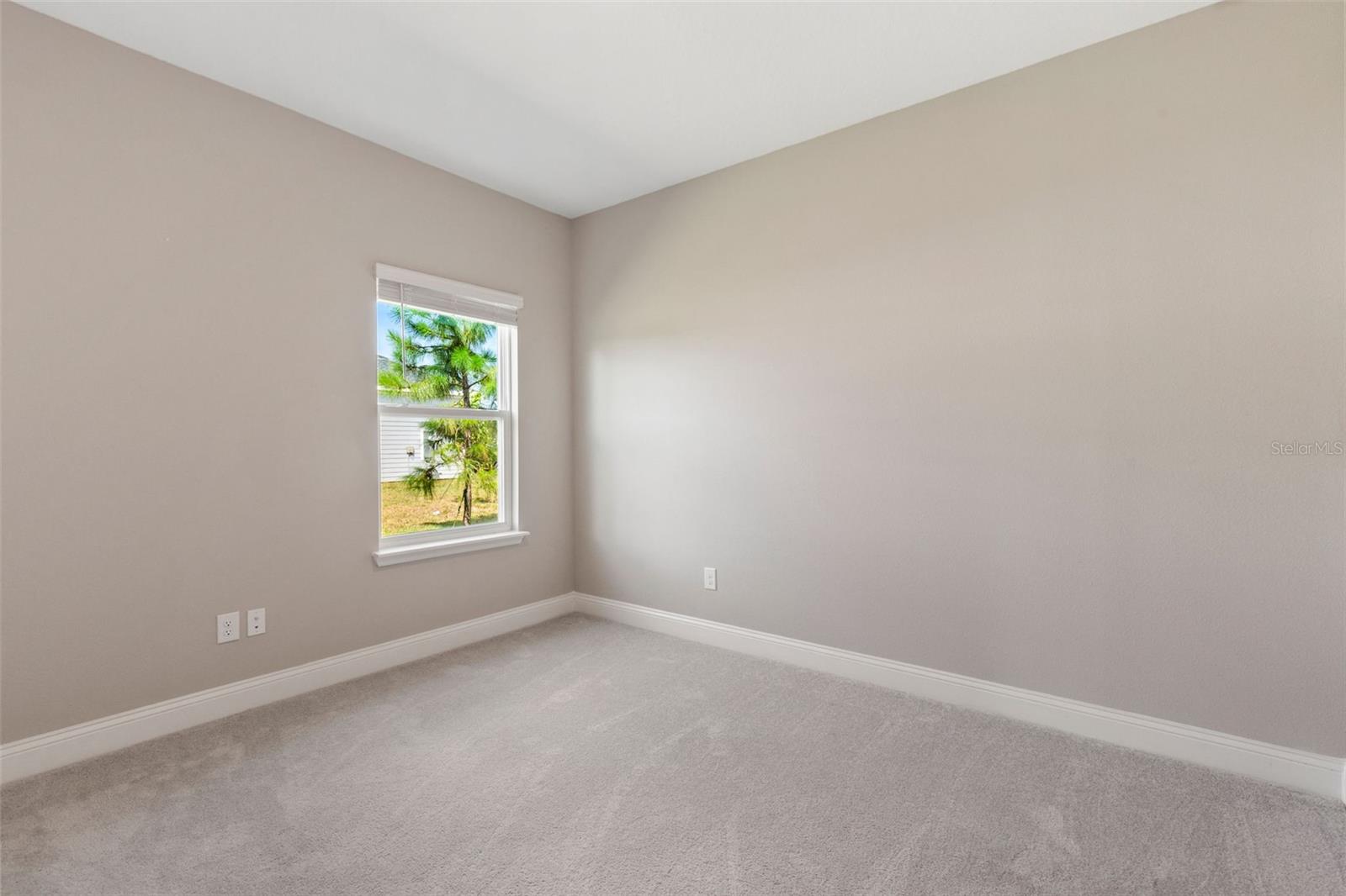 Image 34 of 52 For 4155 Clifden Drive