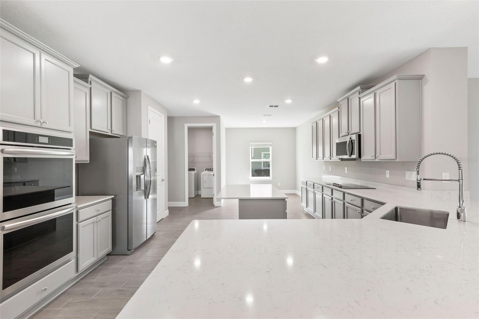 Image 7 of 52 For 4155 Clifden Drive