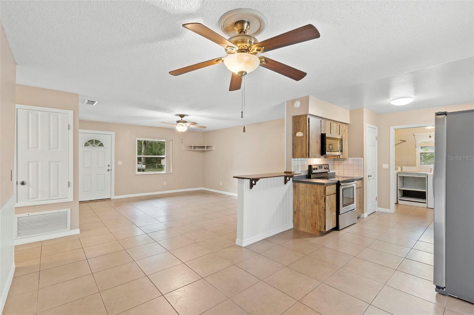 Image 22 of 34 For 1940 Tanglewood Drive