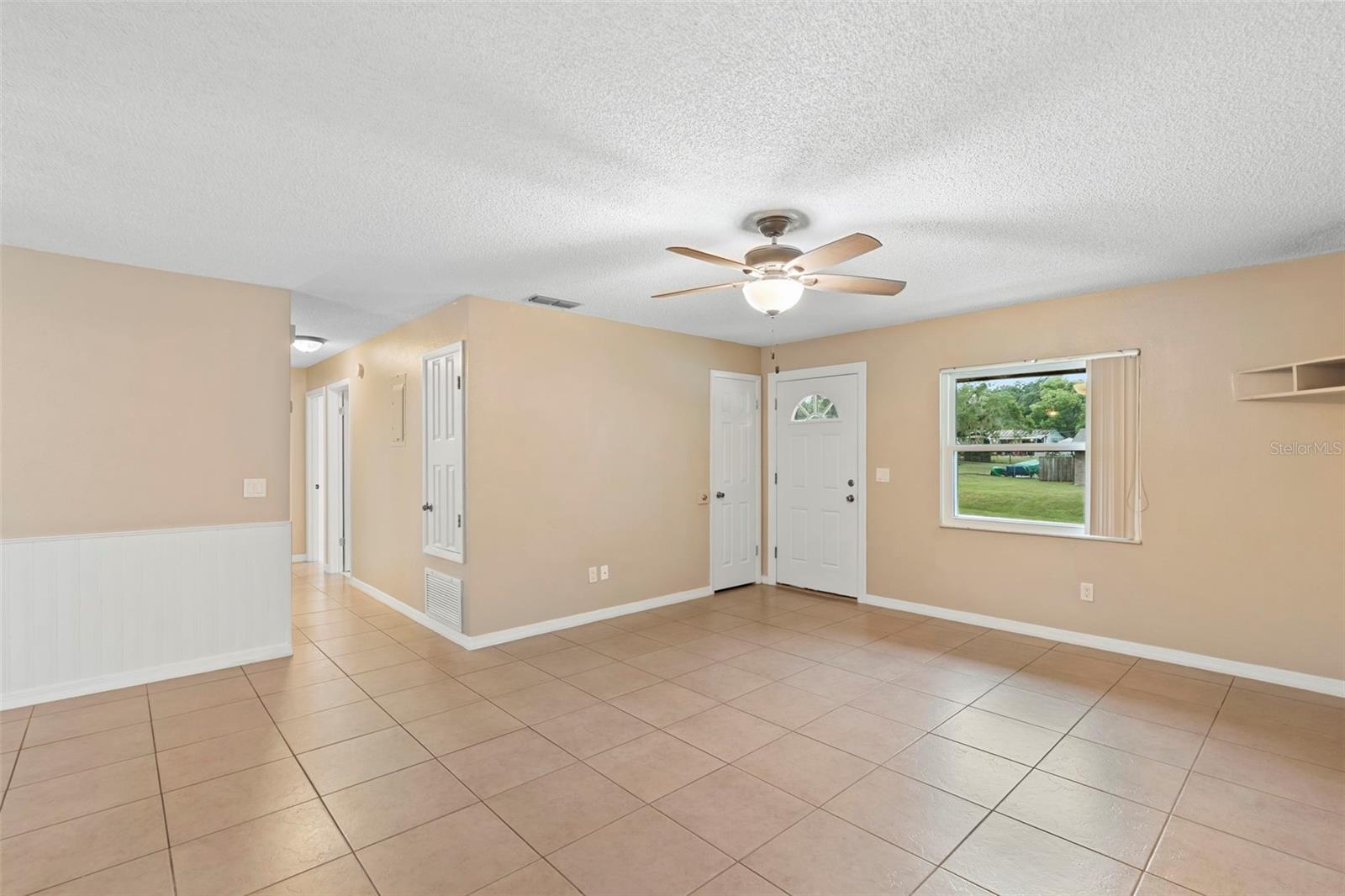 Image 31 of 34 For 1940 Tanglewood Drive