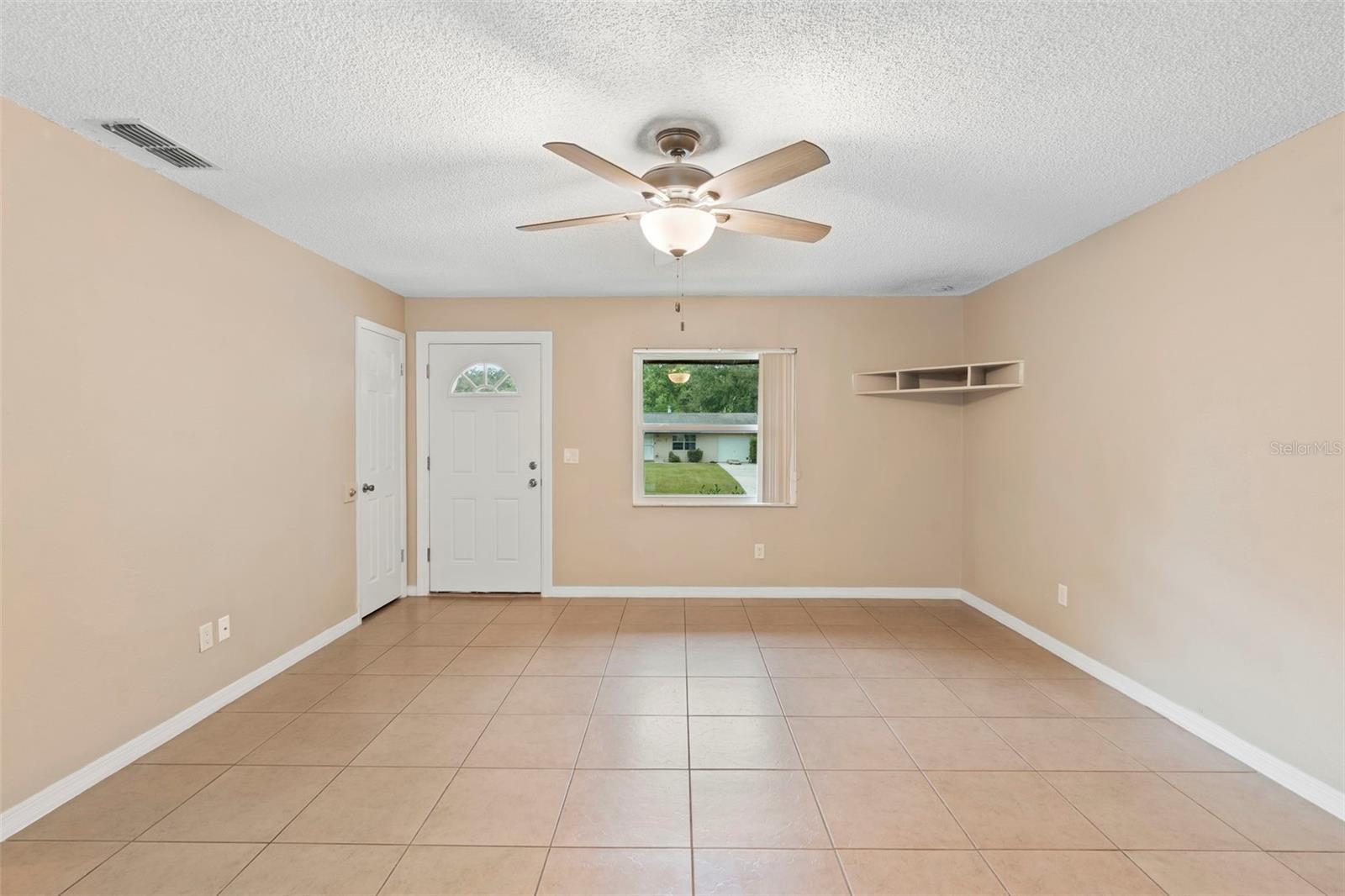 Image 33 of 34 For 1940 Tanglewood Drive