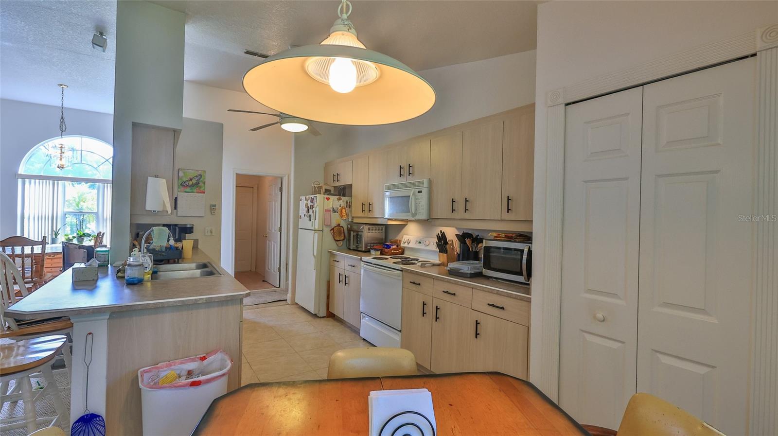 Image 11 of 30 For 761 Tumblebrook Drive