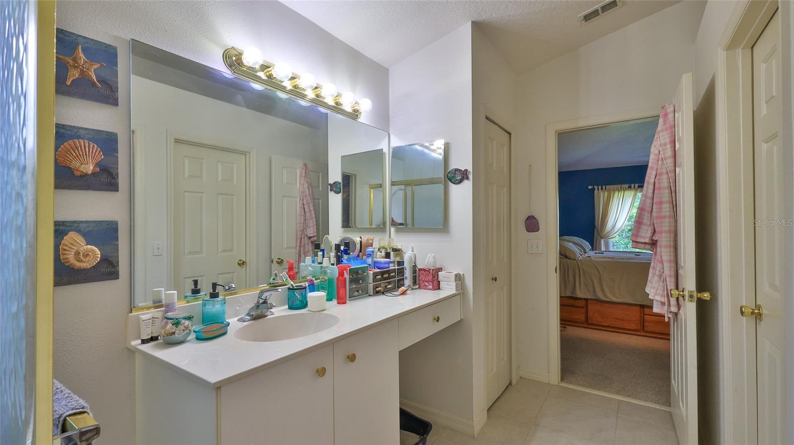 Image 23 of 30 For 761 Tumblebrook Drive