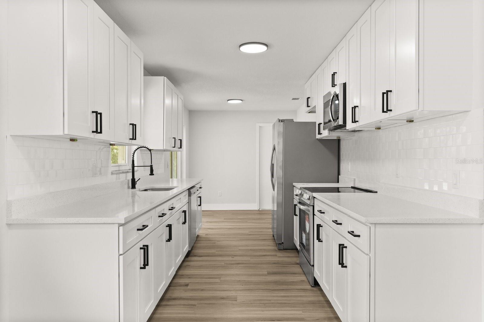 Image 7 of 15 For 3024 India Boulevard