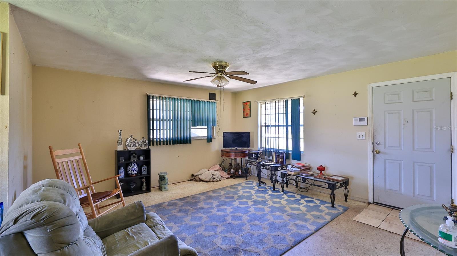 Image 3 of 20 For 1029 Gertrude Court