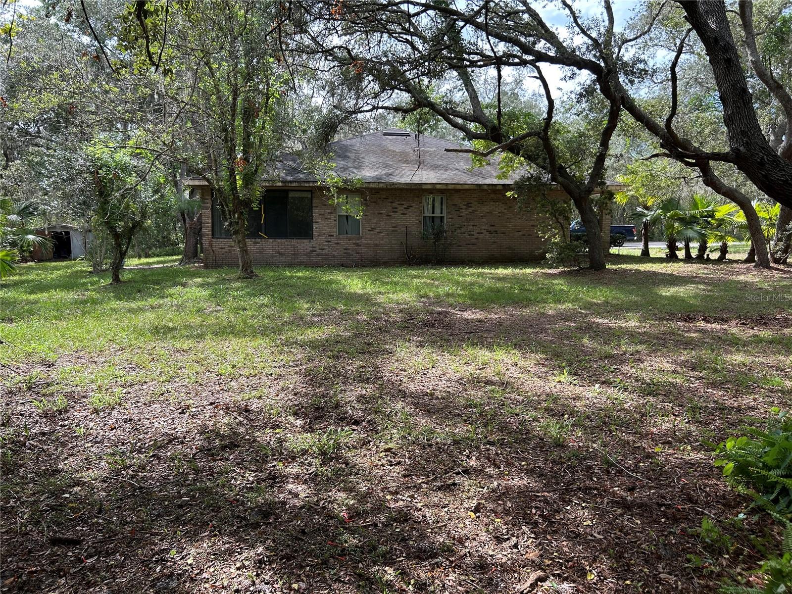 Image 10 of 34 For 265 Shady Lane