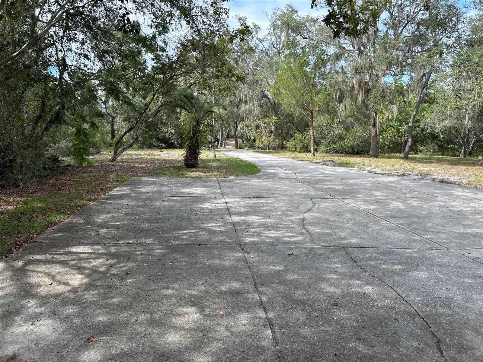 Image 4 of 34 For 265 Shady Lane