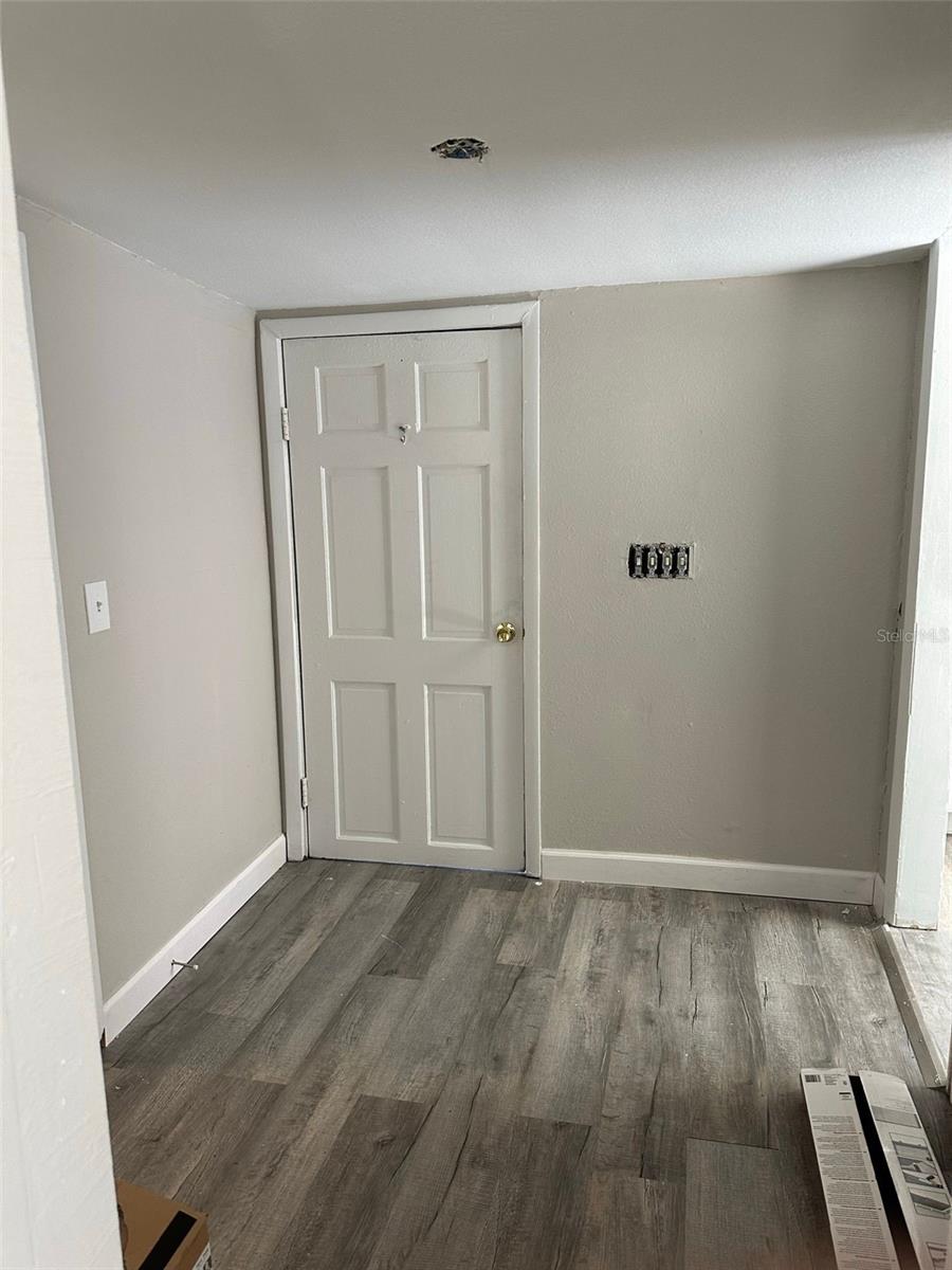 Image 7 of 10 For 1219 8th Street