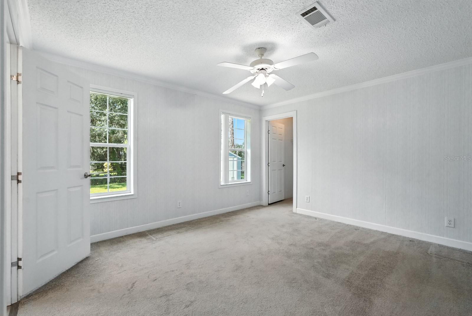 Image 19 of 39 For 2018 Euclid Street