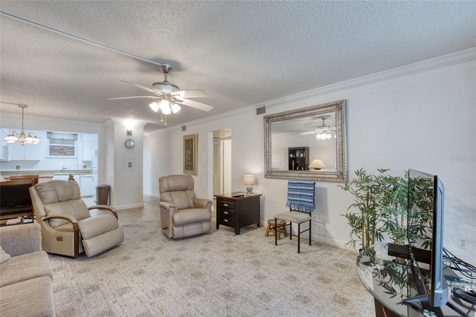 Image 26 of 39 For 329 Wilder Boulevard C103
