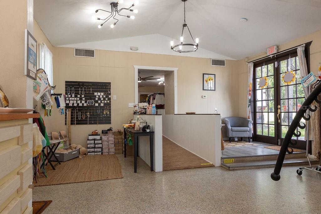 Image 4 of 16 For 209 Florida Avenue