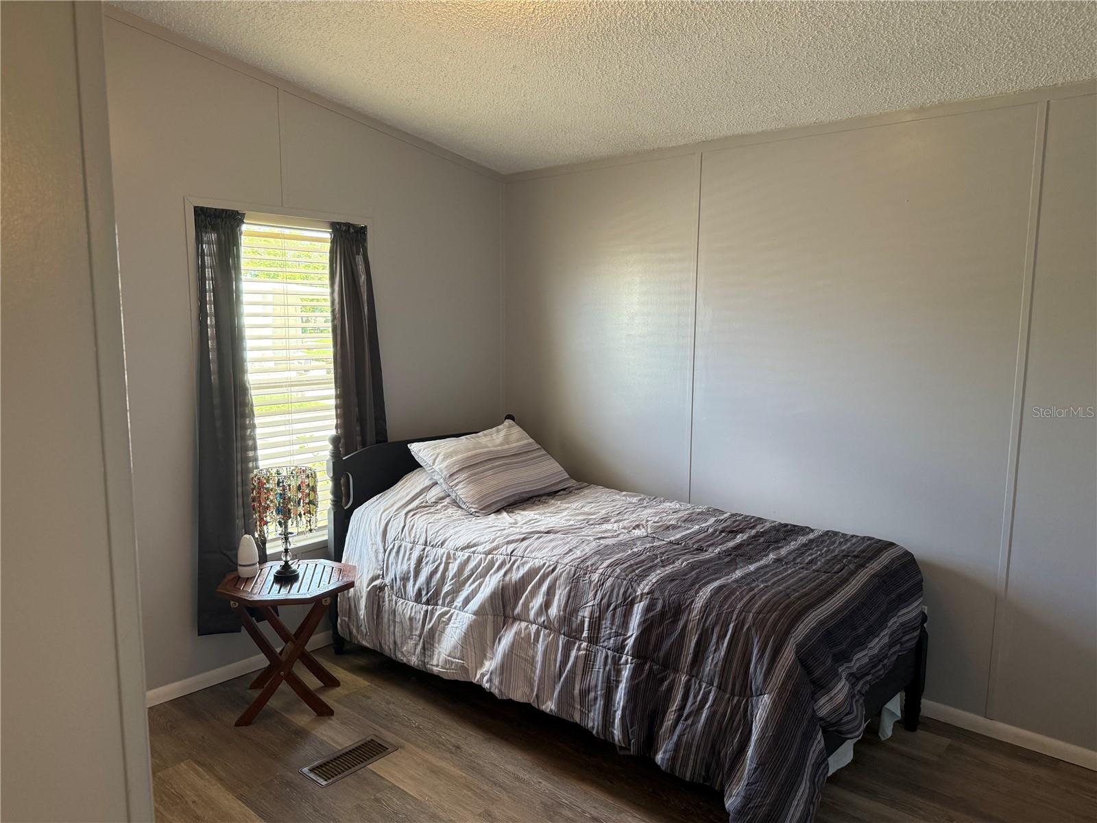 Image 24 of 30 For 2402 Prestige Drive