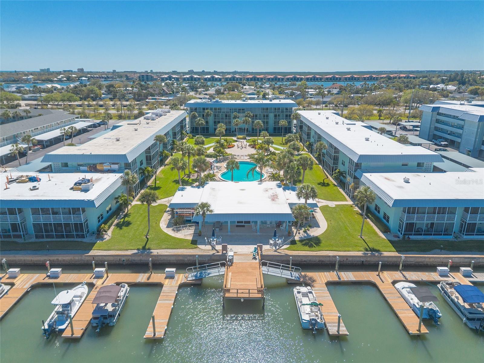 Details for 325 Causeway  C102, NEW SMYRNA BEACH, FL 32169
