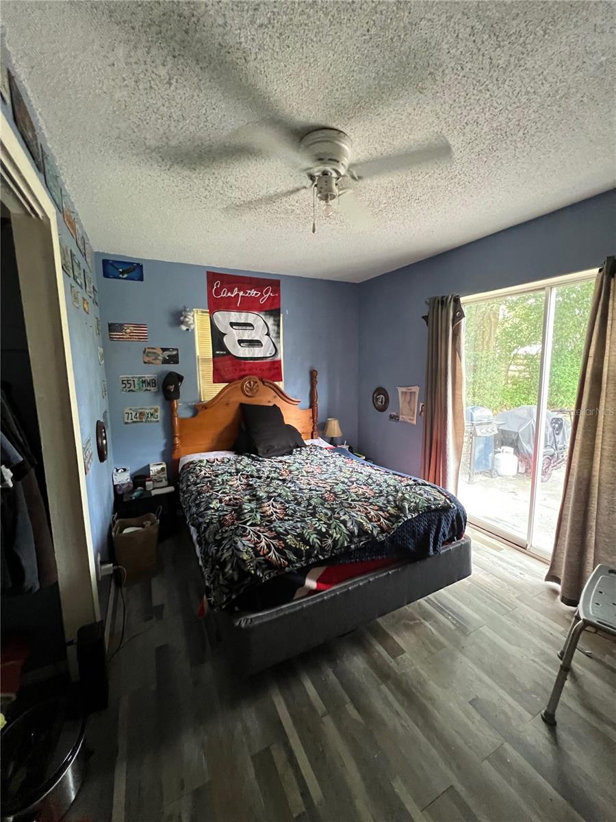 Image 15 of 27 For 205 Holly Drive