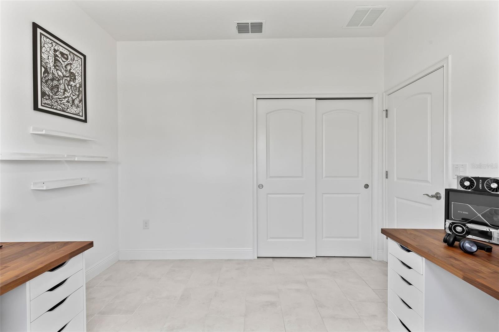 Image 4 of 61 For 2053 Cove Point Road