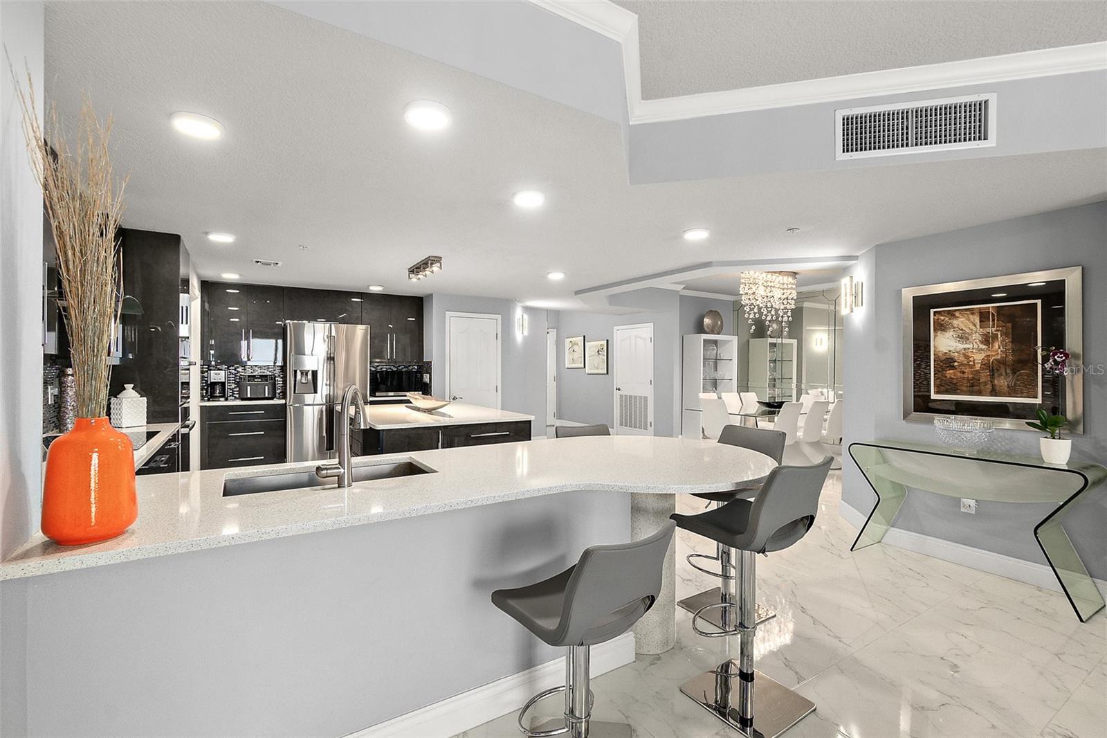 Image 13 of 44 For 2300 Atlantic Avenue 1402