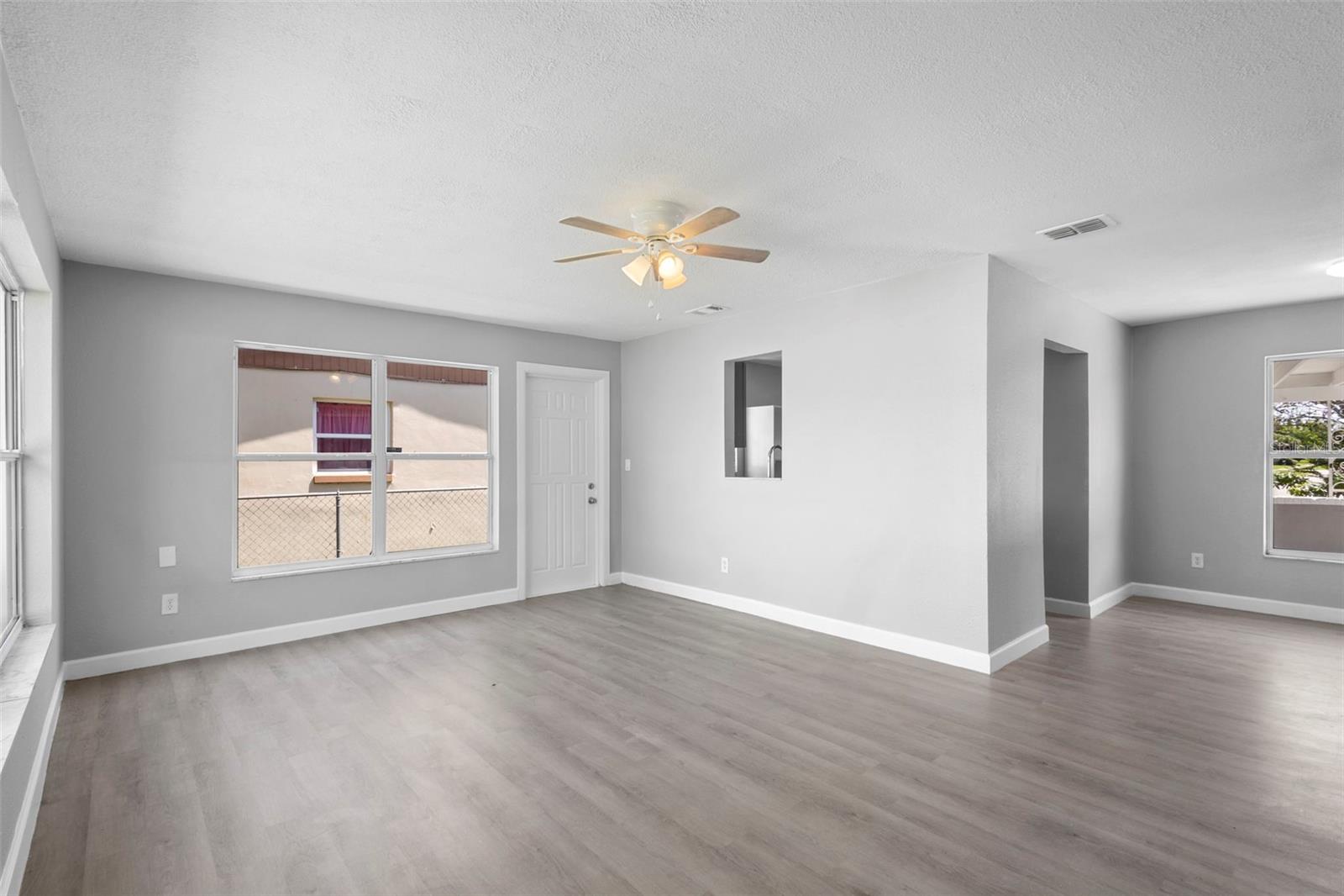 Image 17 of 30 For 1732 Ravenall Avenue