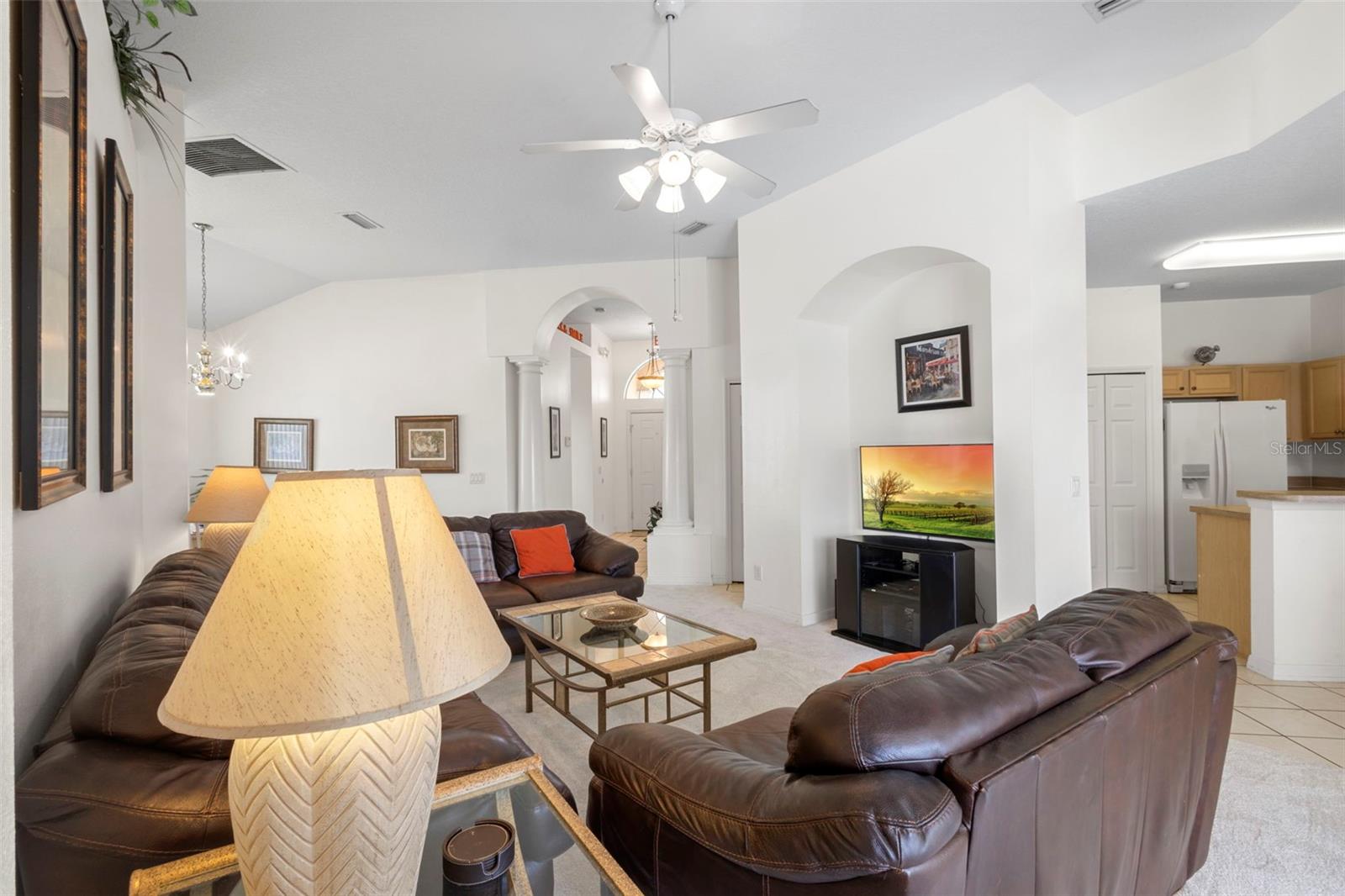 Image 10 of 56 For 253 Calabay Parc Boulevard
