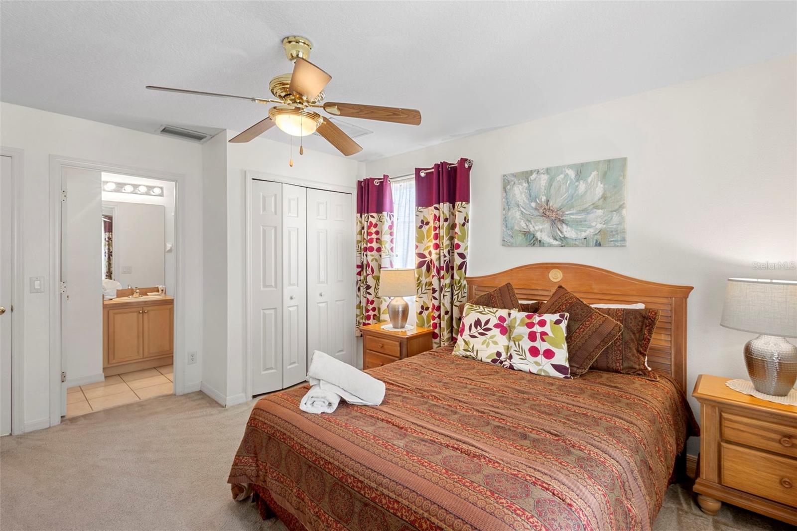 Image 33 of 56 For 253 Calabay Parc Boulevard