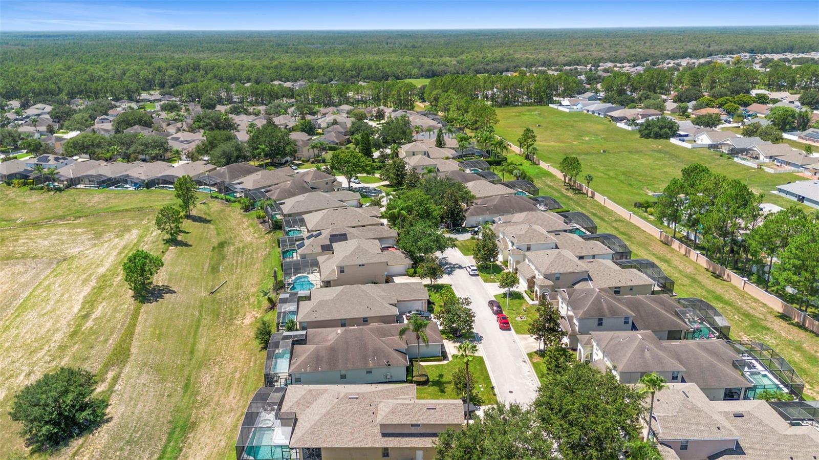Image 43 of 56 For 253 Calabay Parc Boulevard
