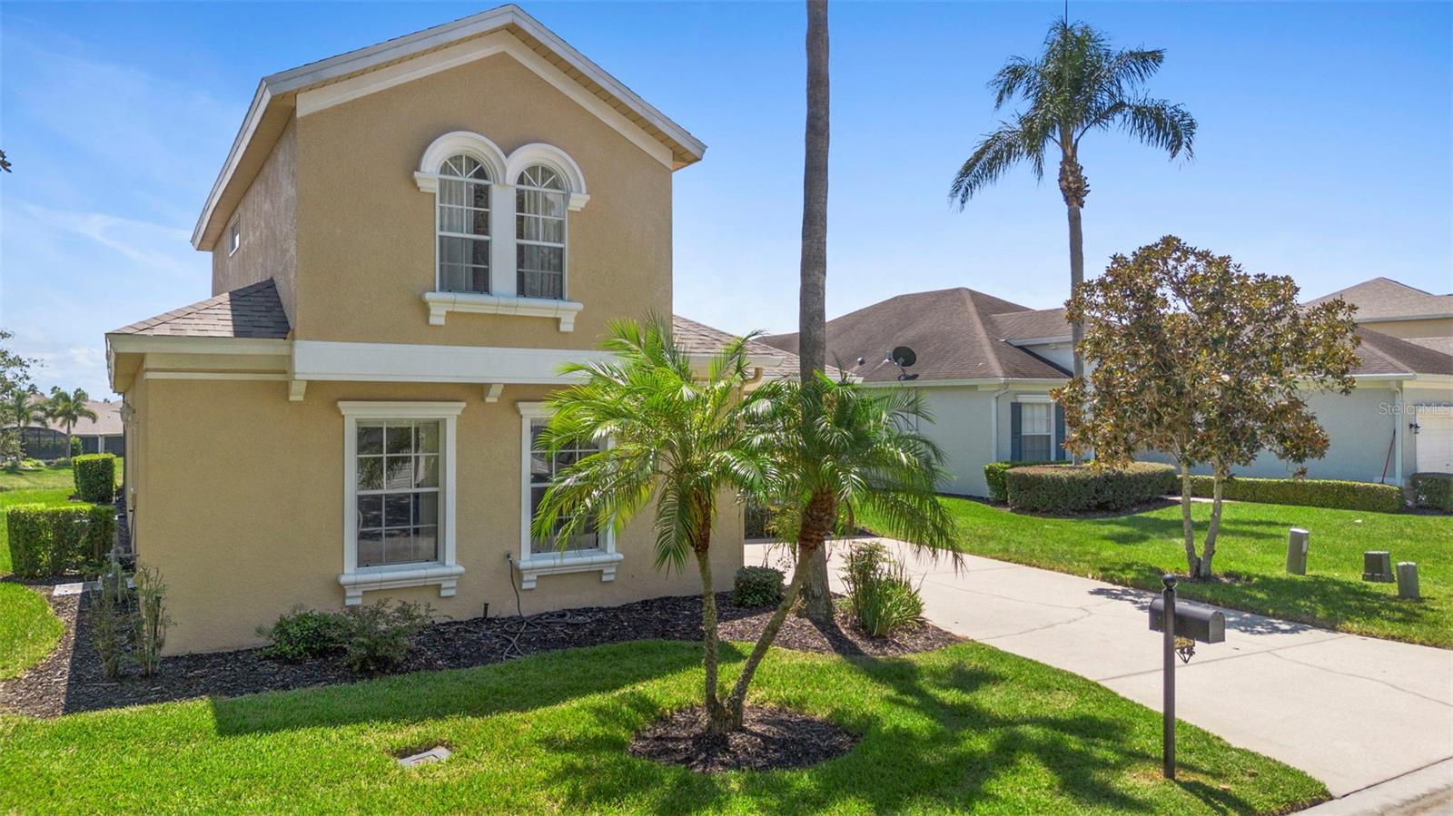 Image 54 of 56 For 253 Calabay Parc Boulevard