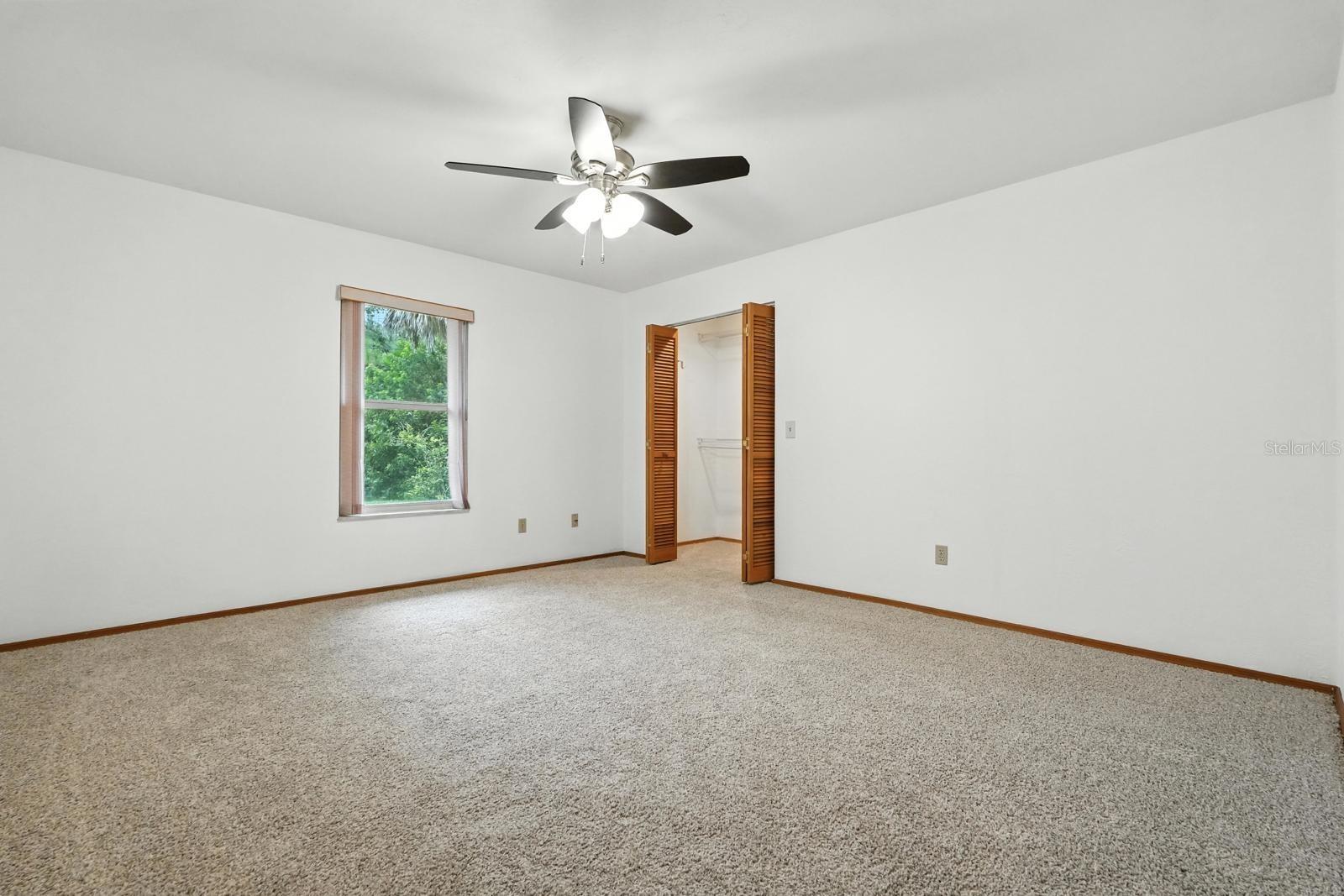 Image 13 of 27 For 905 Pelican Bay Drive