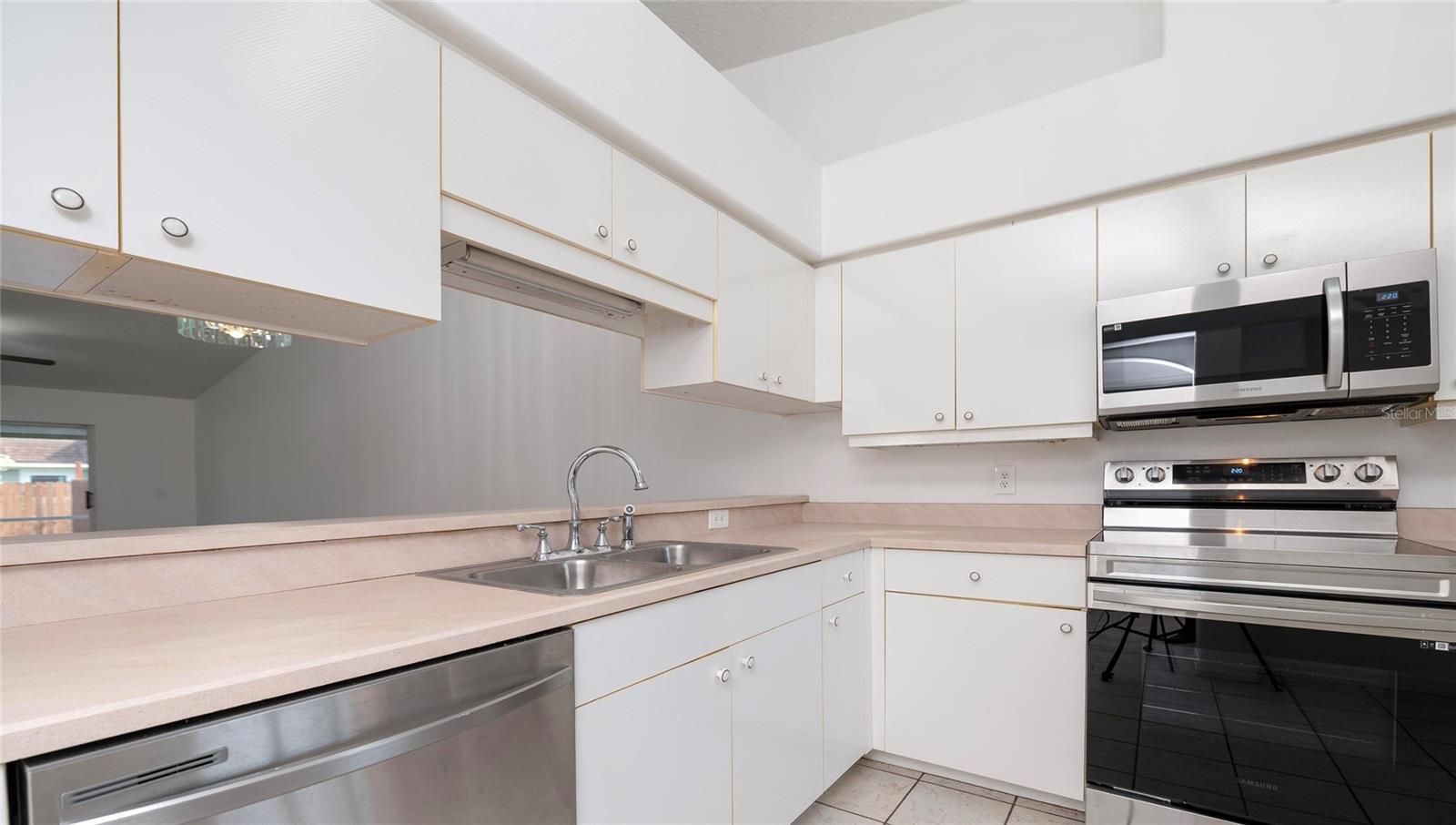 Image 2 of 17 For 3529 Forest Branch Drive A
