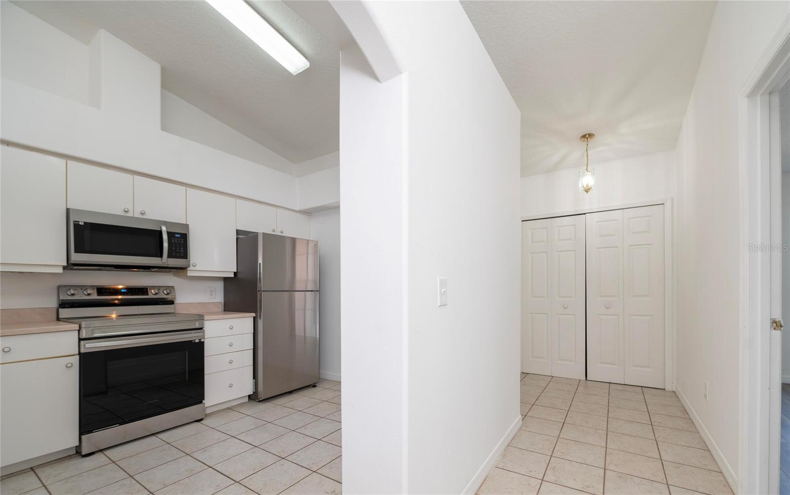 Image 4 of 17 For 3529 Forest Branch Drive A