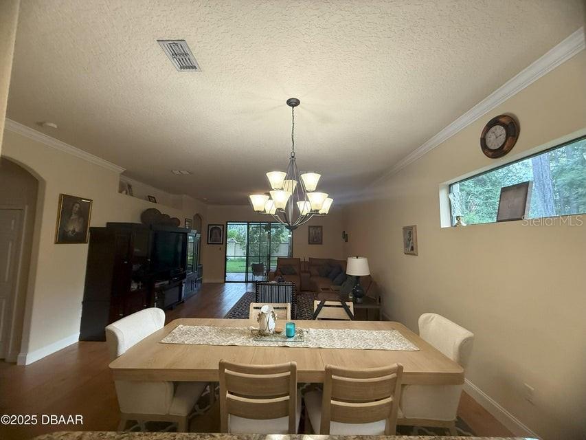Image 12 of 46 For 76 Apian Way