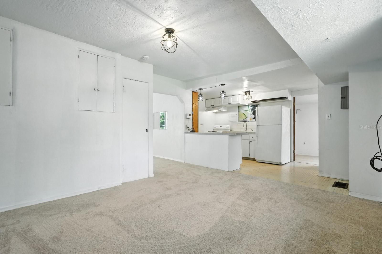 Image 29 of 46 For 740 Ridgewood Avenue