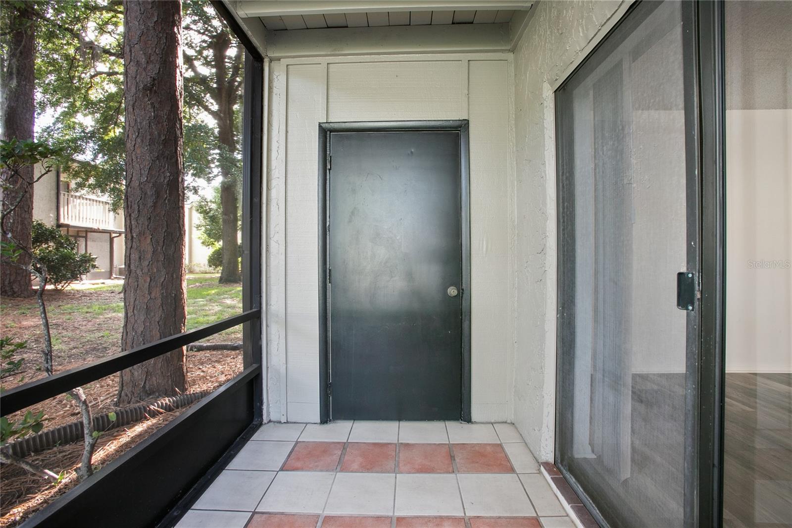 Image 11 of 20 For 125 Springwood Circle A