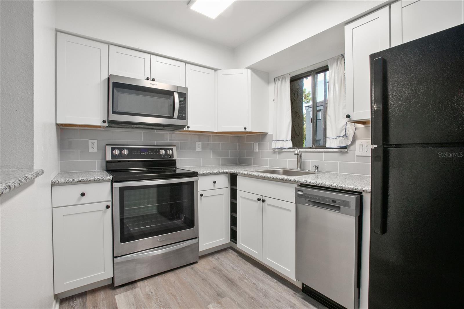 Image 5 of 20 For 125 Springwood Circle A