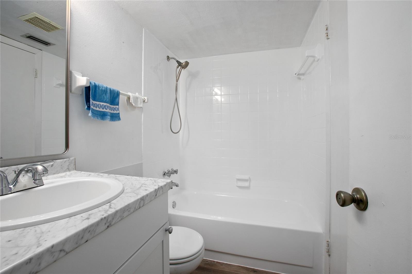 Image 9 of 20 For 125 Springwood Circle A