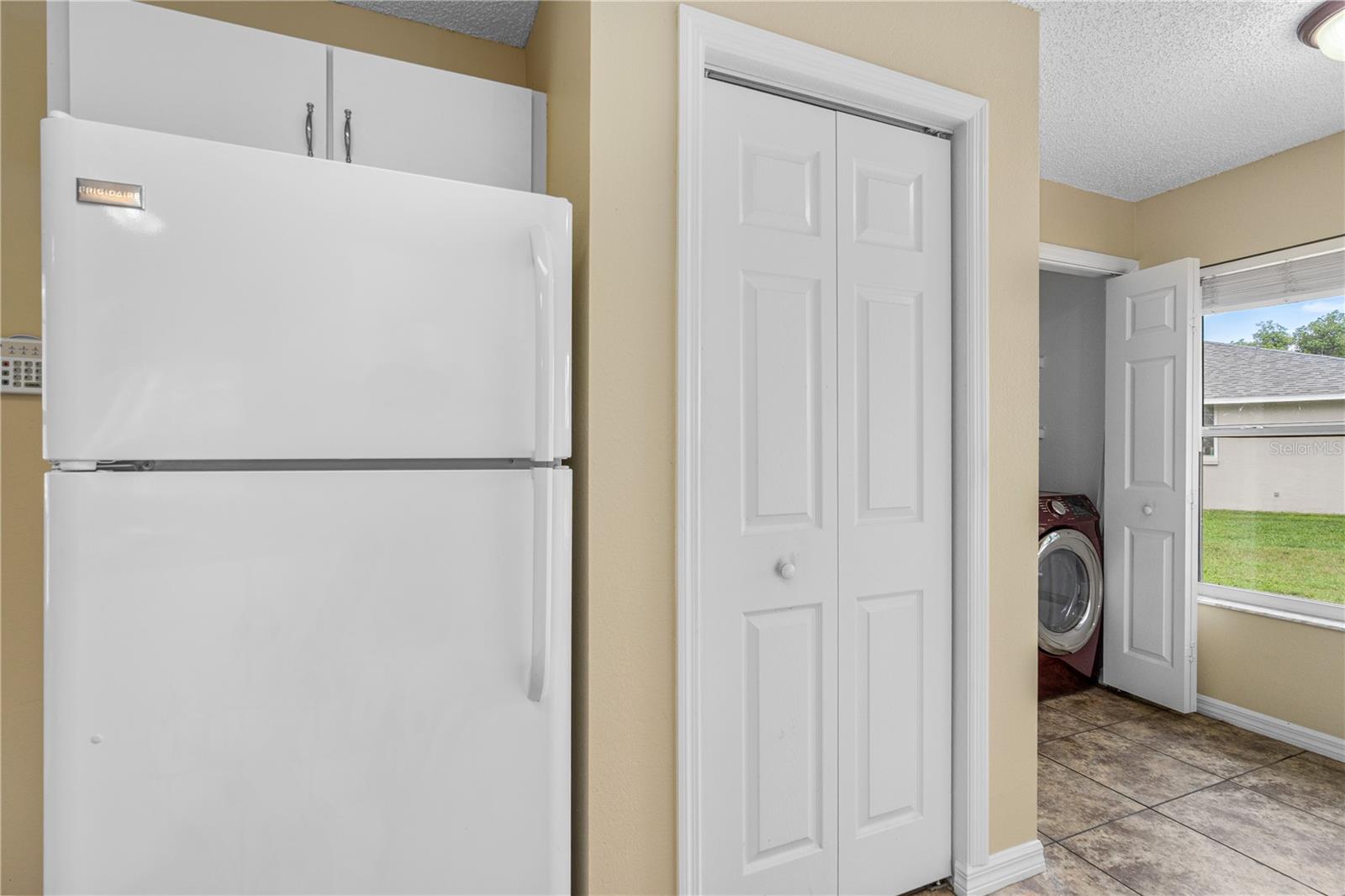 Image 11 of 38 For 633 Clairmont Lane