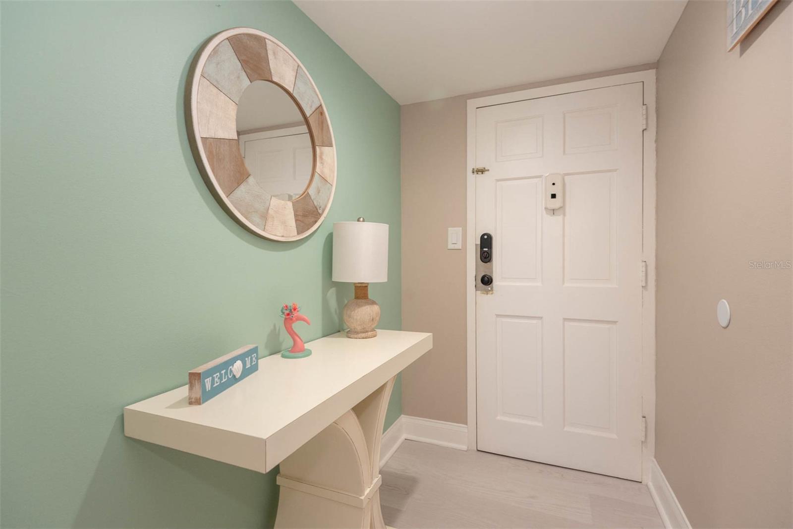Image 38 of 60 For 1575 Ocean Shore Boulevard J010
