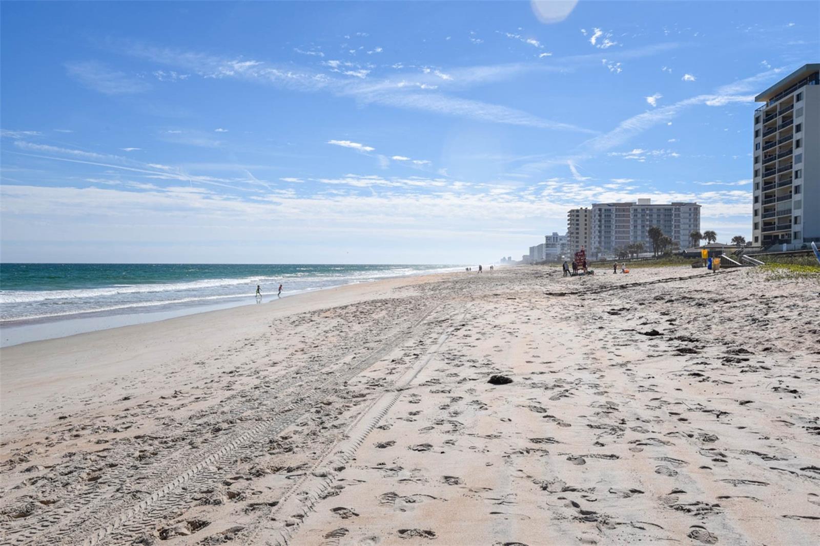 Image 57 of 60 For 1575 Ocean Shore Boulevard J010