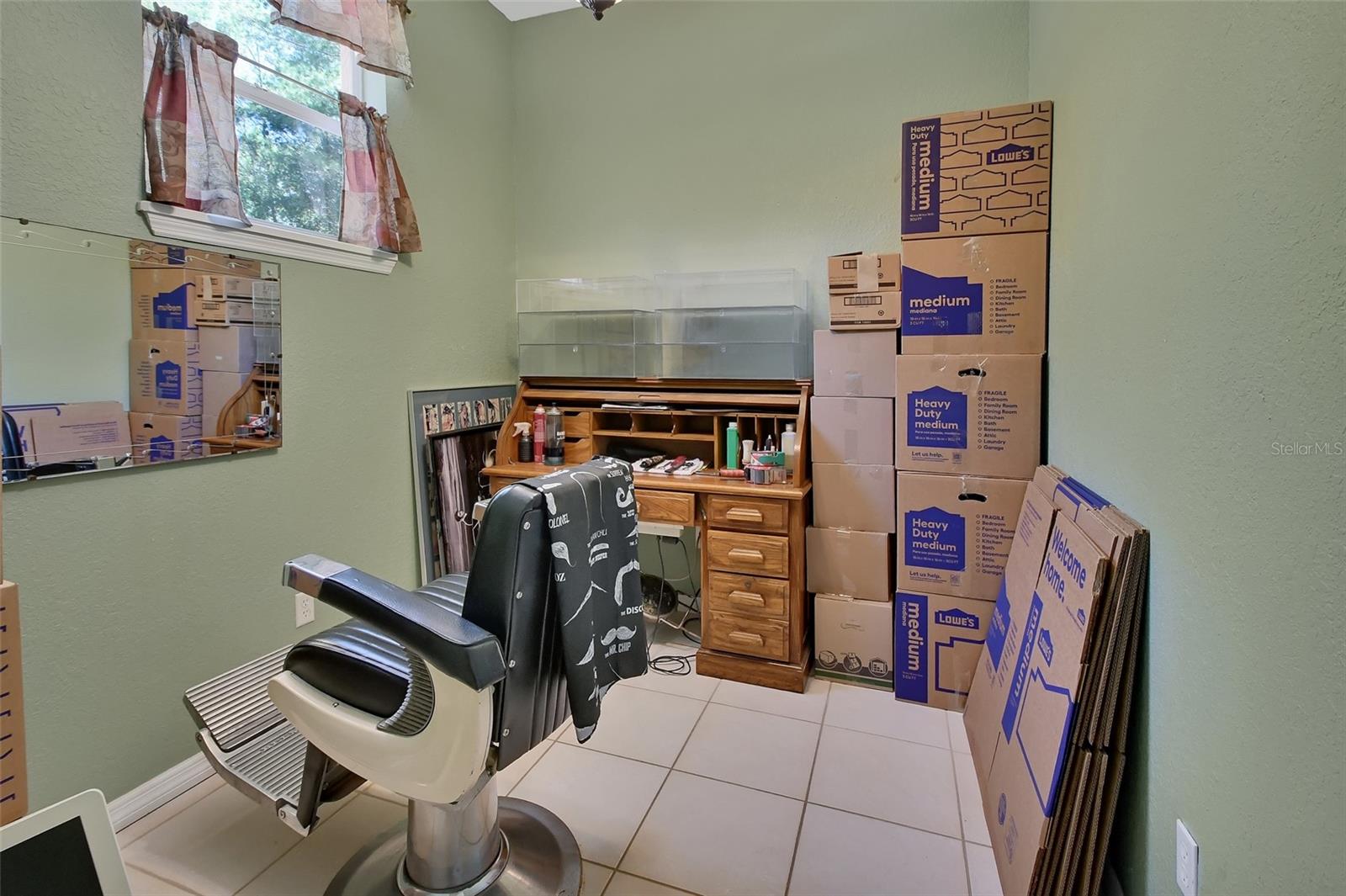 Image 19 of 58 For 710 Breezy Oak Court