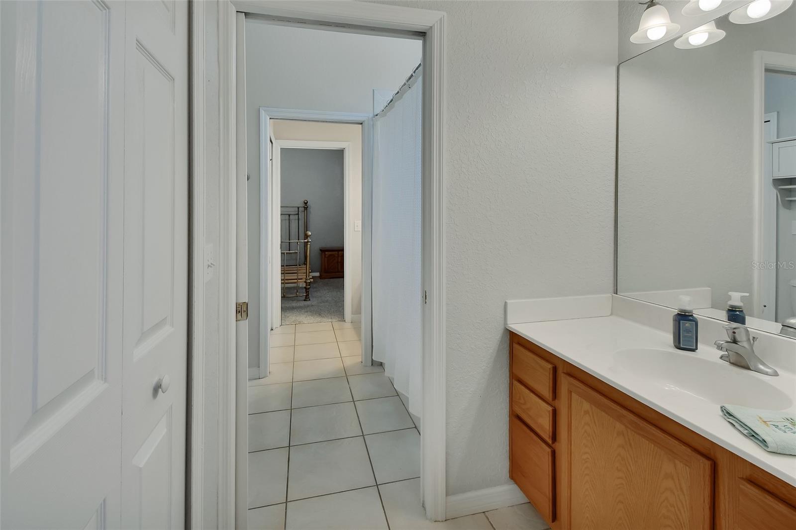 Image 30 of 58 For 710 Breezy Oak Court