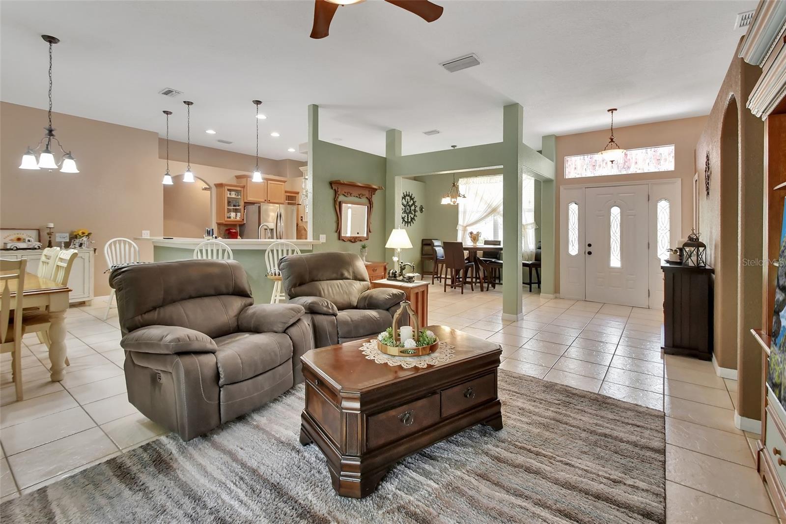 Image 8 of 58 For 710 Breezy Oak Court
