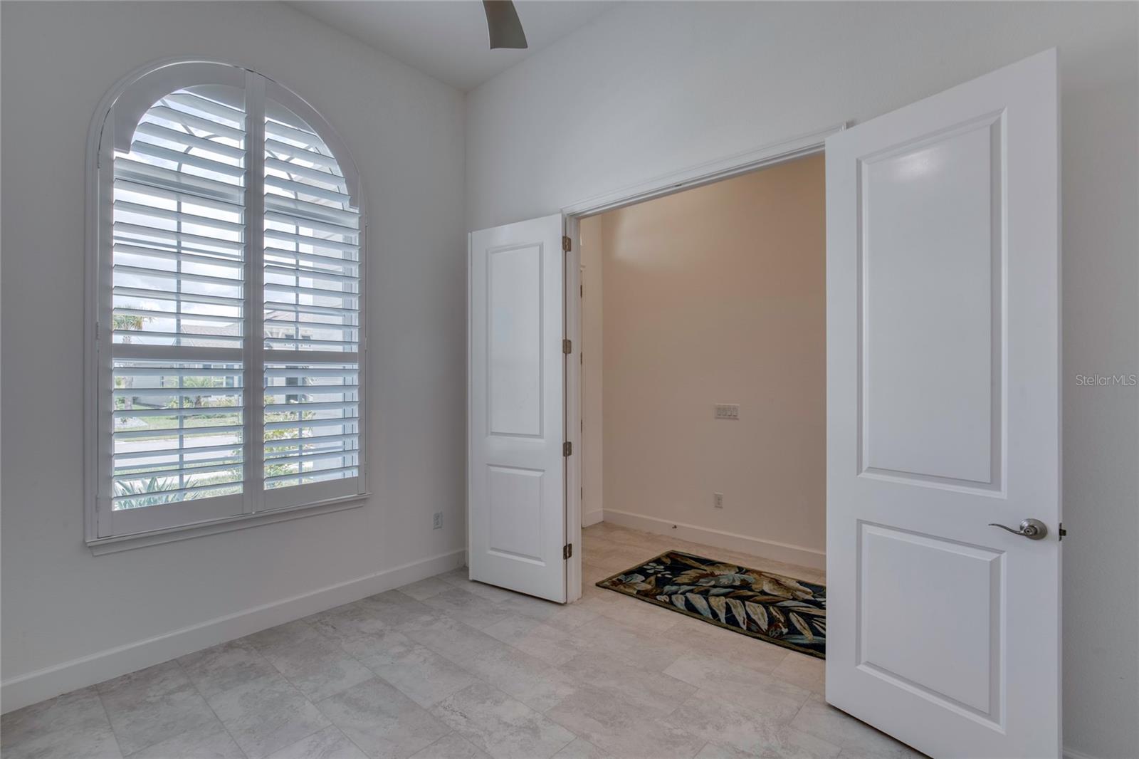 Image 31 of 85 For 304 Aquamarine Way