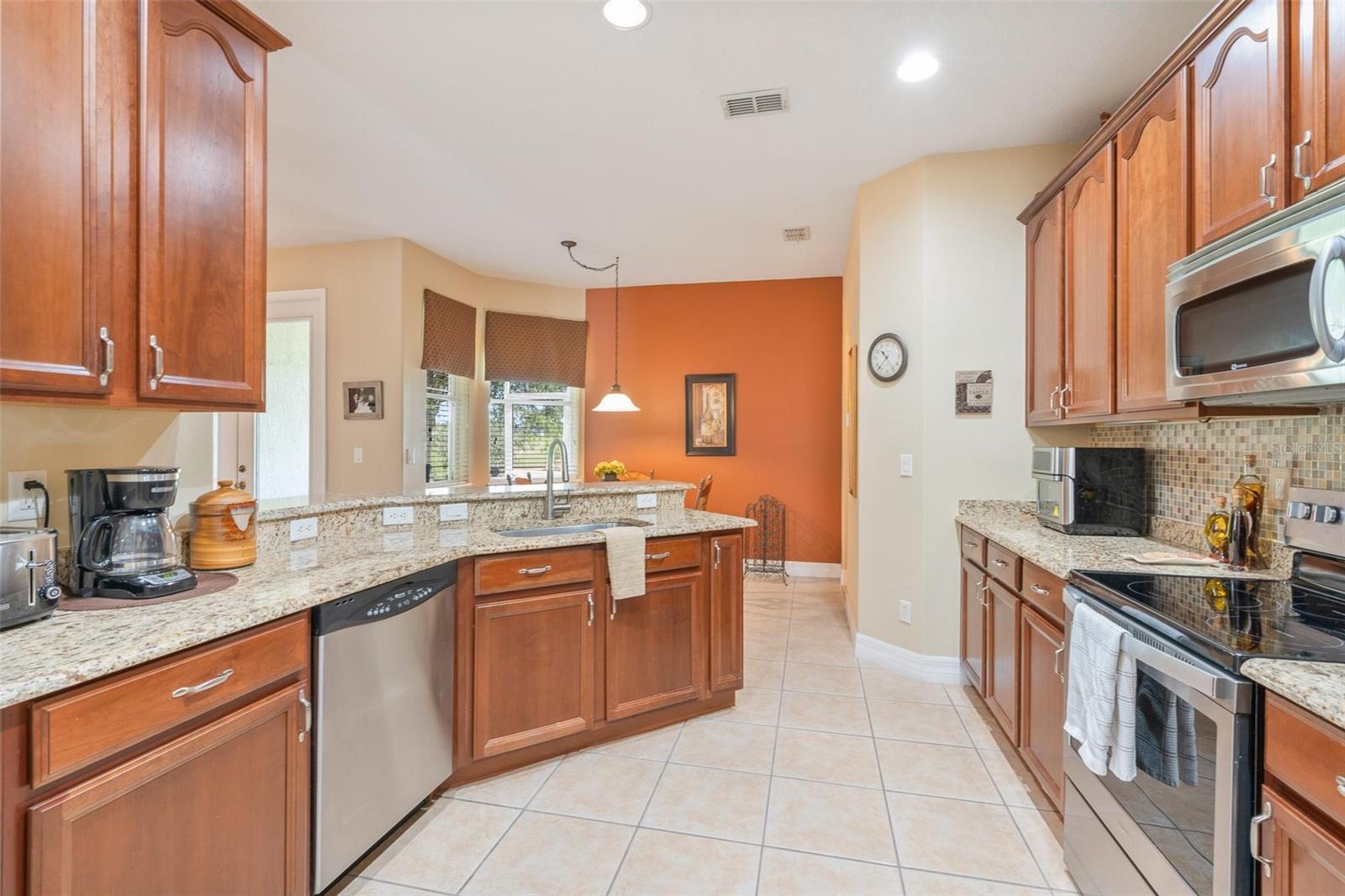 Image 16 of 43 For 34049 Fortunado Street