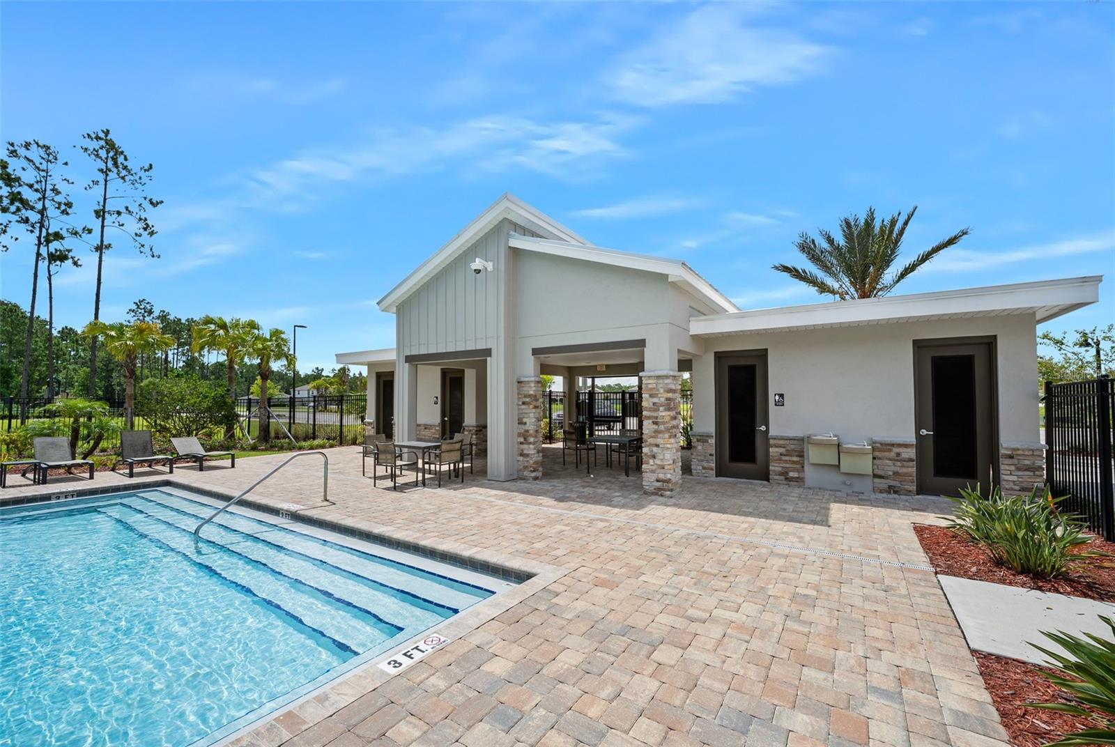Image 44 of 58 For 1157 Sand Trap Court