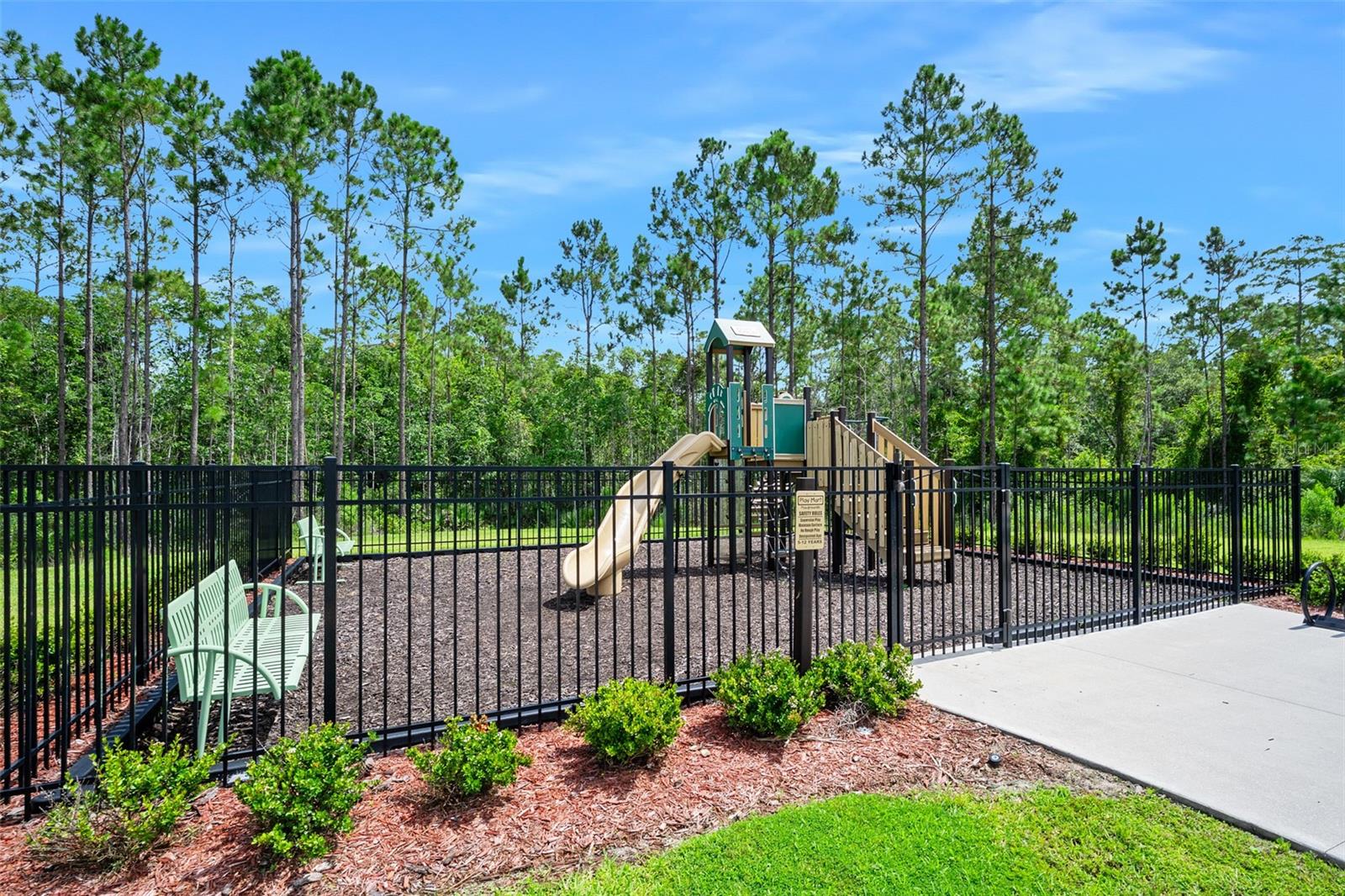Image 48 of 58 For 1157 Sand Trap Court