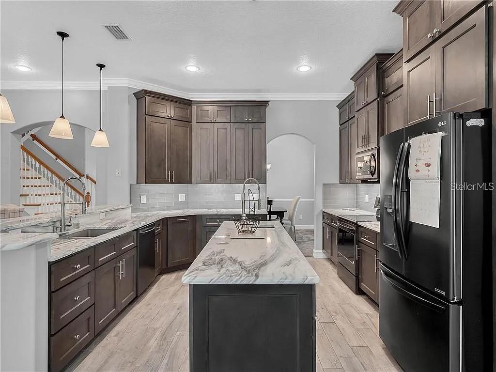 Image 9 of 51 For 2660 Winnemissett Oaks Drive