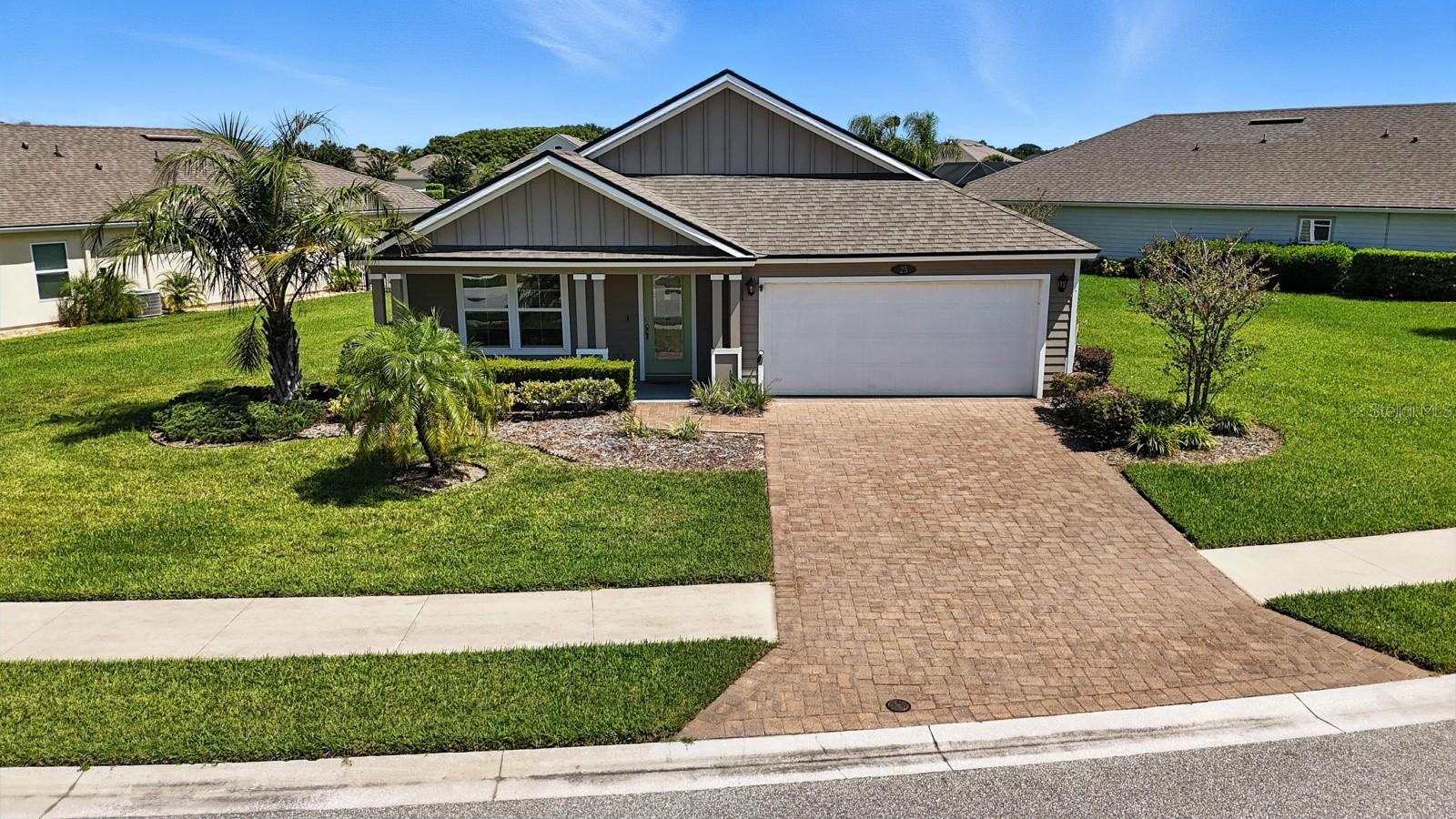 Image 2 of 42 For 25 Country Club Harbor Circle