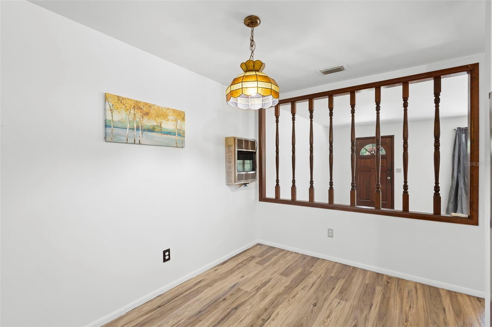 Image 17 of 40 For 975 Lemon Court