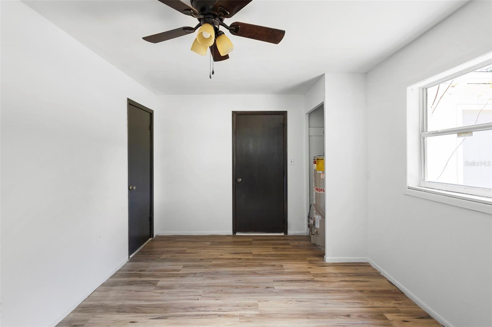 Image 18 of 40 For 975 Lemon Court