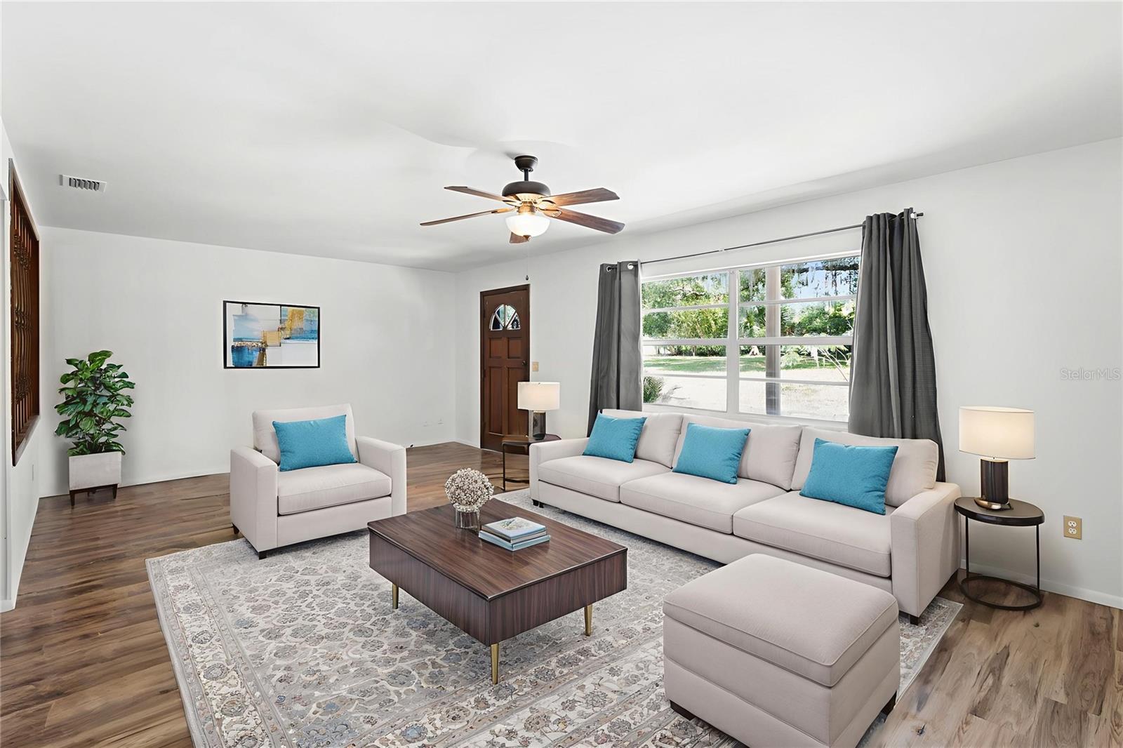 Image 6 of 40 For 975 Lemon Court