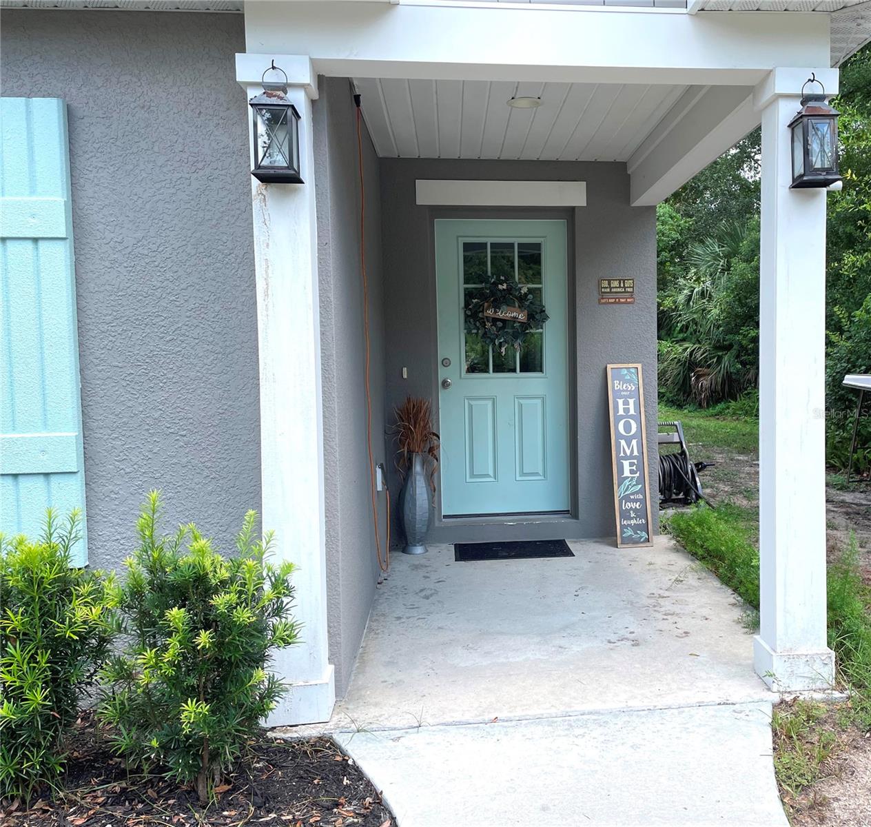 Image 3 of 39 For 2711 Kingfisher Village