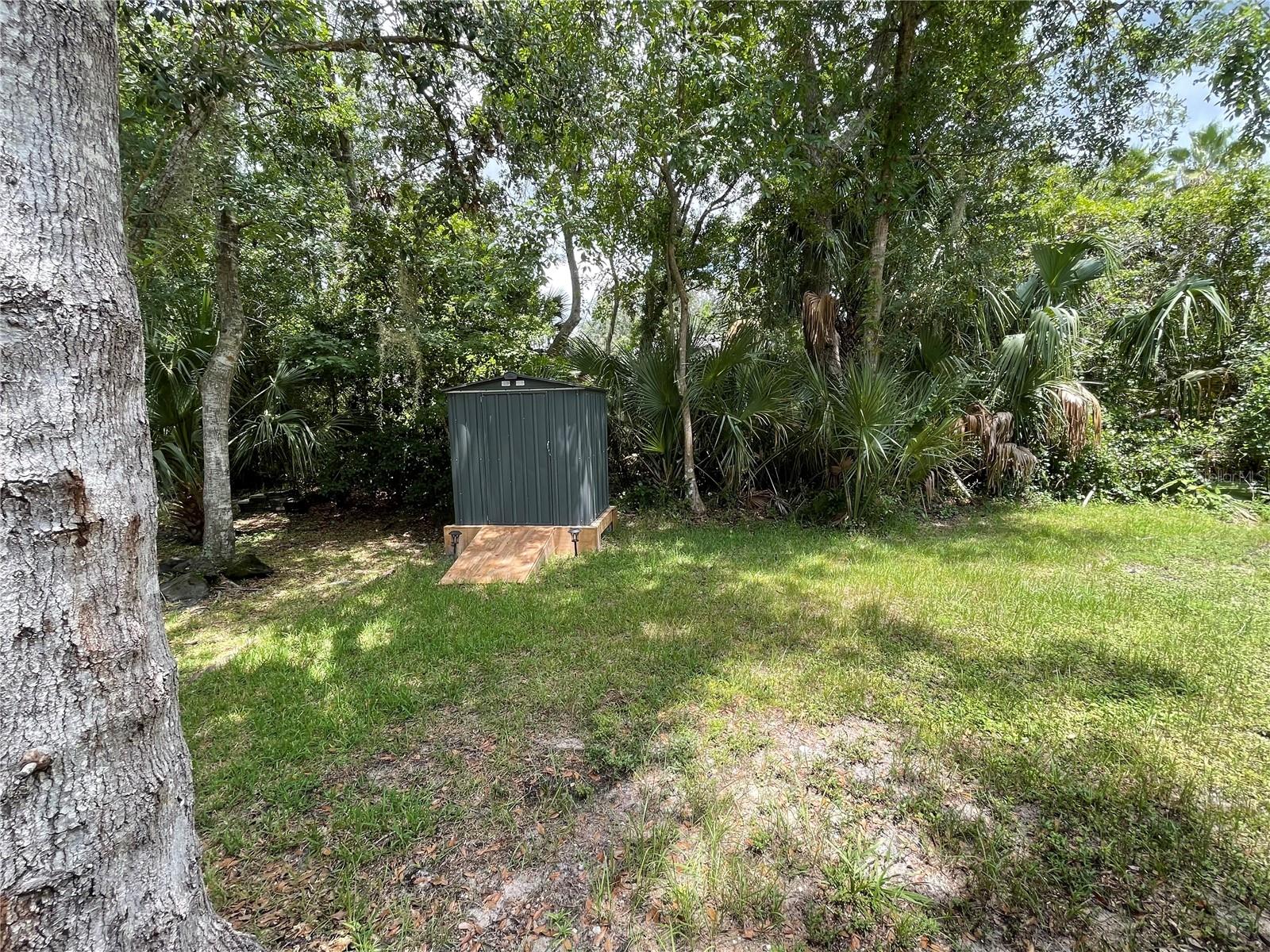 Image 33 of 39 For 2711 Kingfisher Village